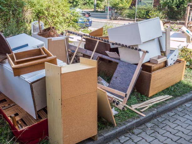 Best Yard Cleanup Services  in Hettinger, ND